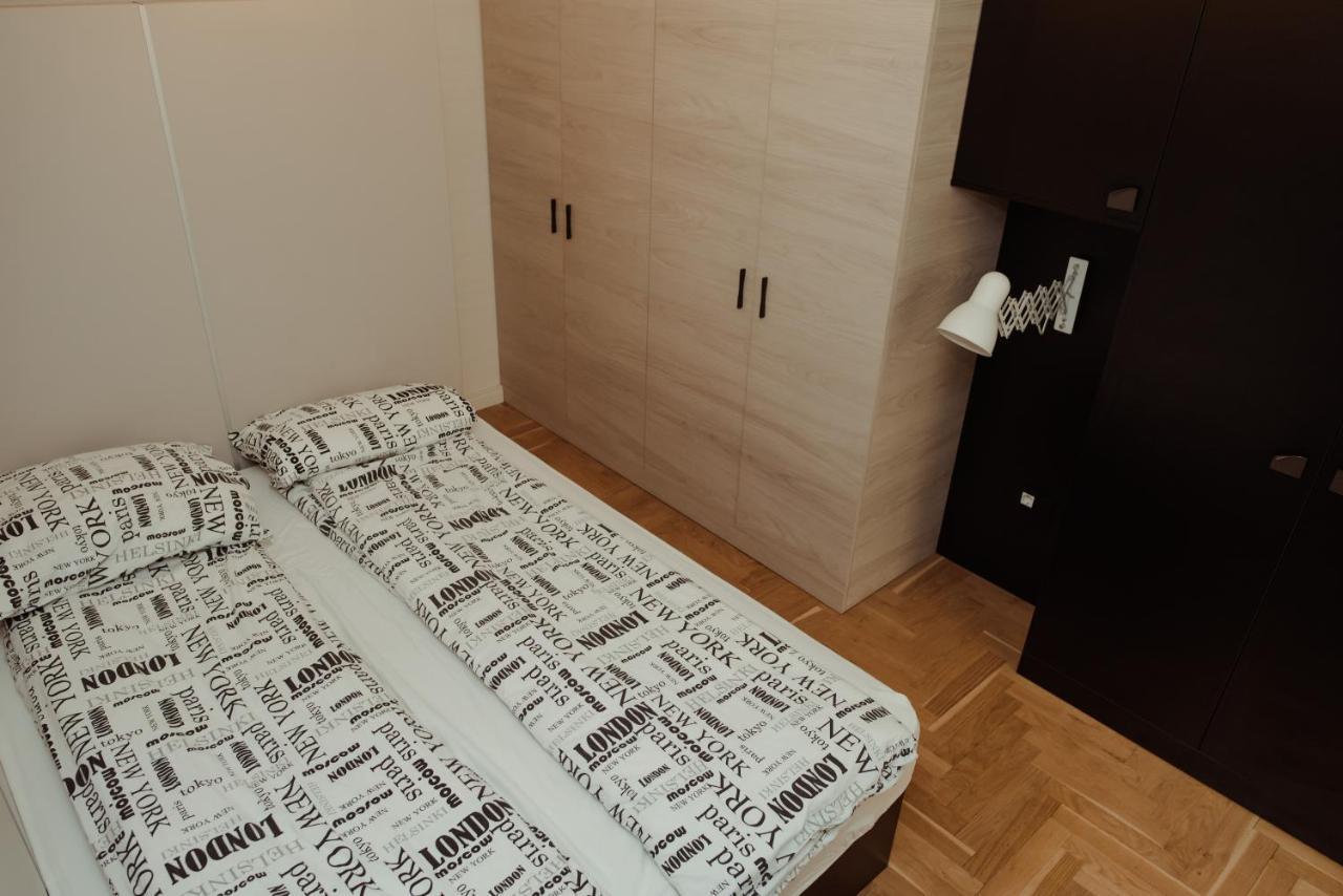 Opera 1 Apartamento Subotica Exterior foto
